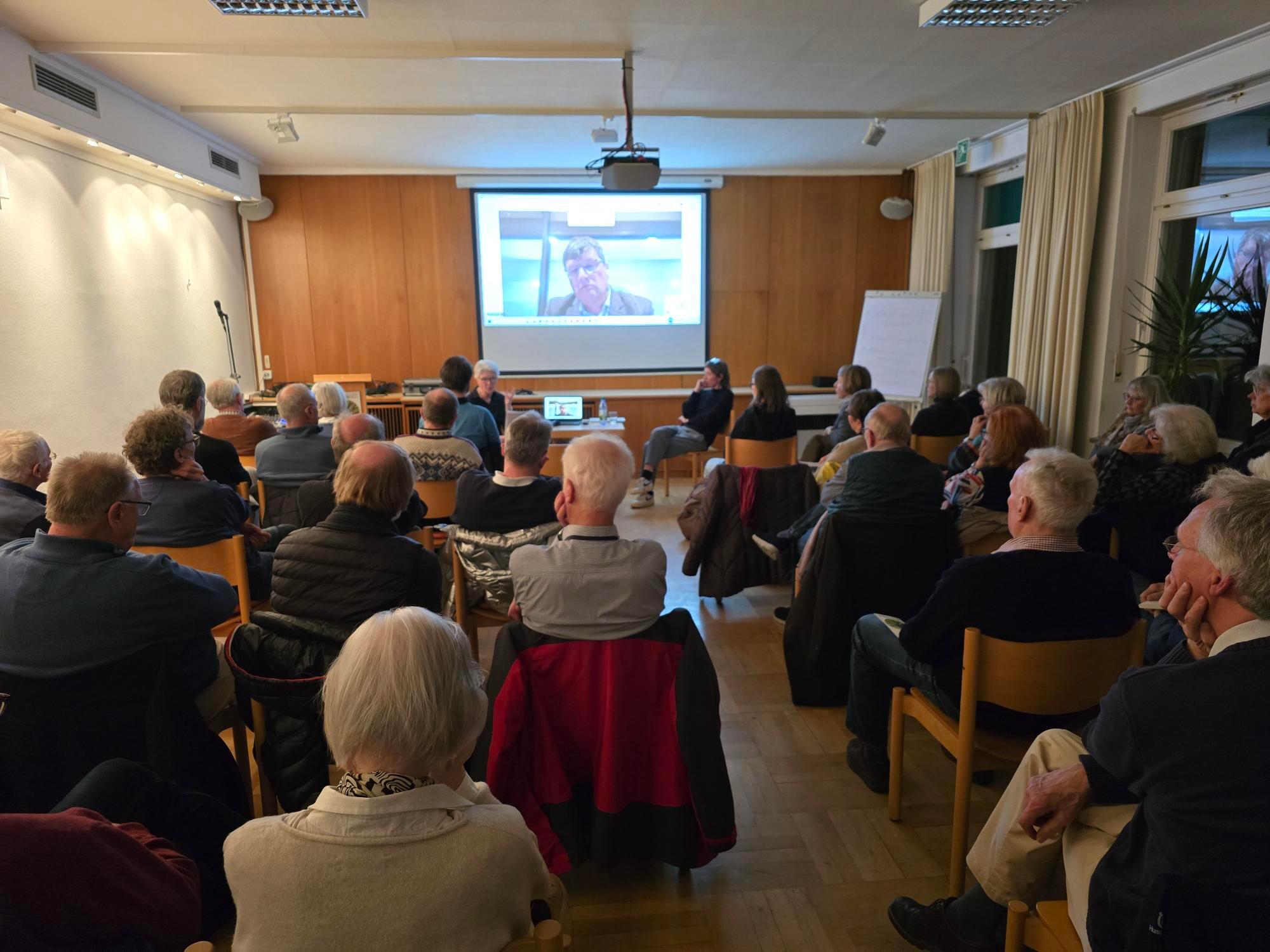 Kritik der Friedensbewegung an der Denkschrift der evangelischen Kirche